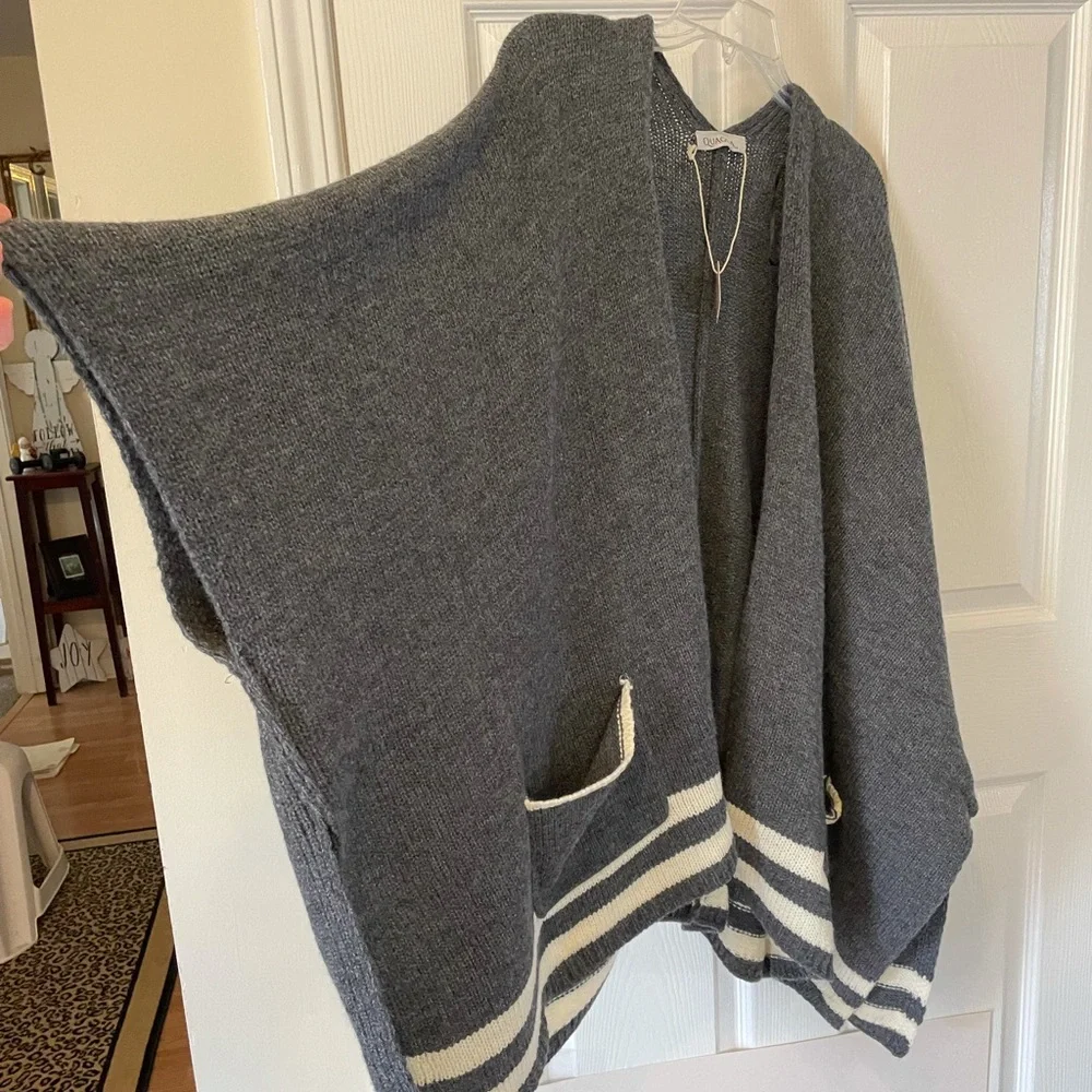 Open-Front Knit Poncho Cape in Charcoal with Cream Trim